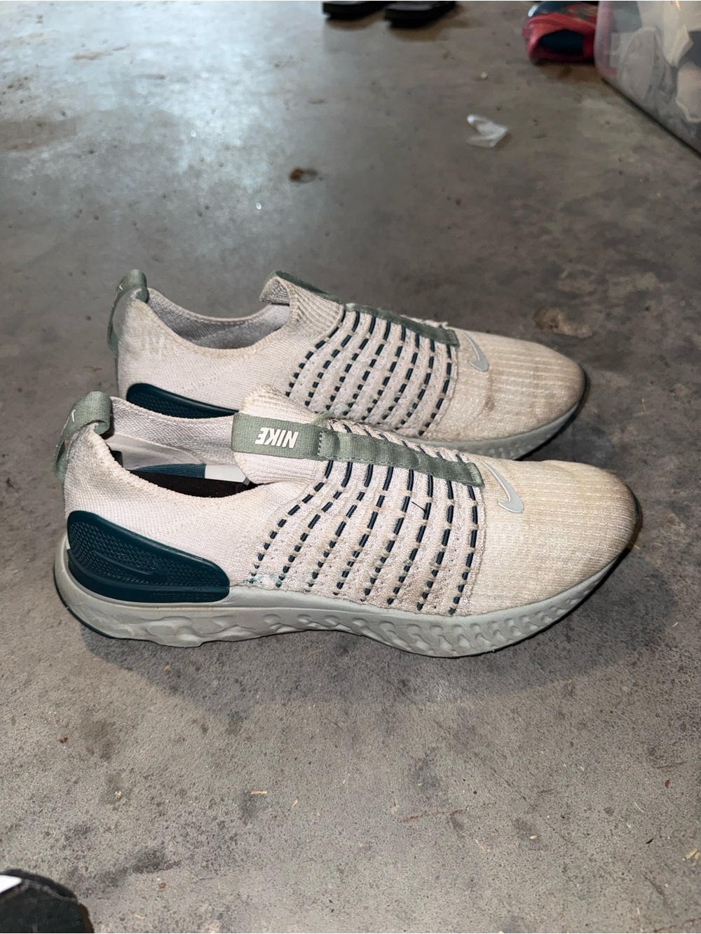 Nike Men’s Slip-On Knit Athletic Shoes - Beige with Teal Accents